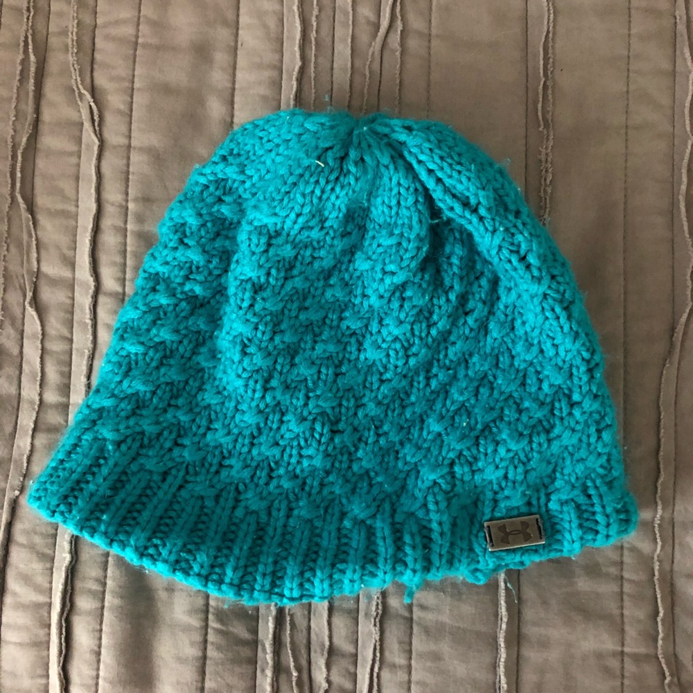 Under armour beanie